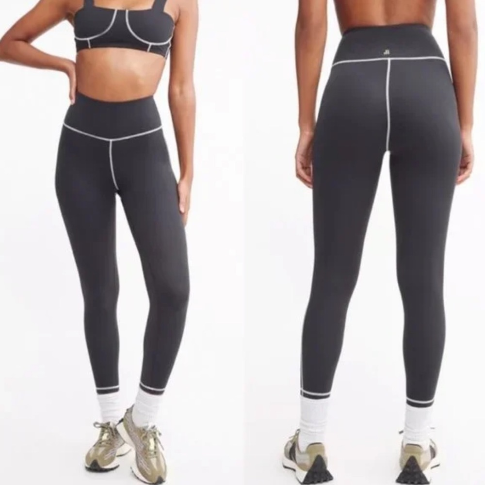WeWoreWhat Corset Leggings Black and White